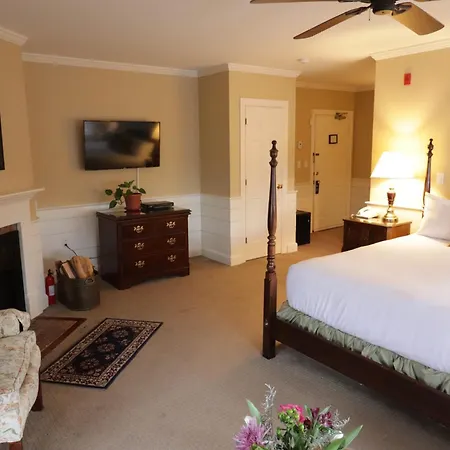 Swift House Inn-2