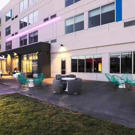 Aloft By Marriott Reno-Tahoe International Airport-3