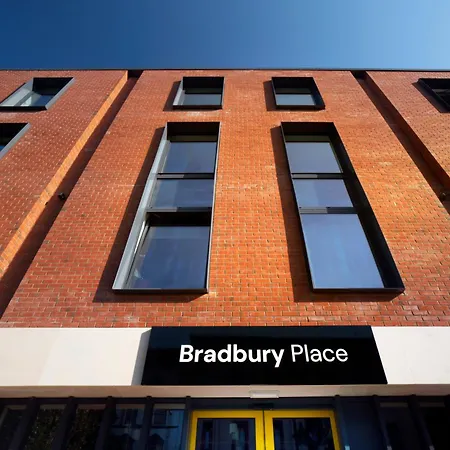 Bradbury Place-2
