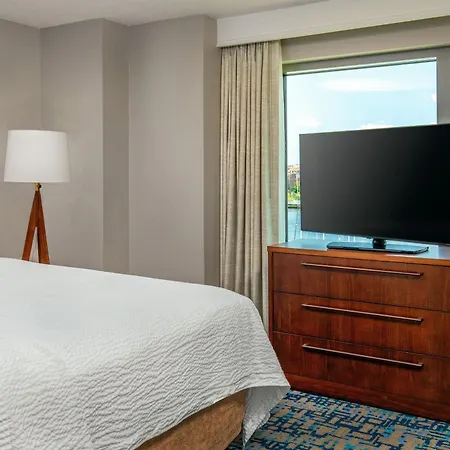 Residence Inn By Marriott Boston Harbor On Tudor Wharf-3