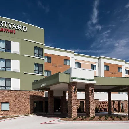 Courtyard By Marriott Houston North/Shenandoah-3