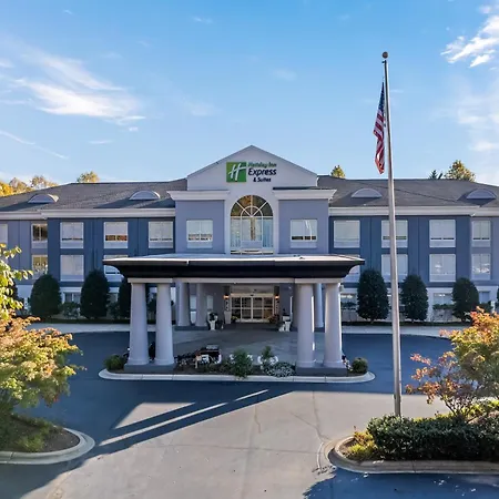 Holiday Inn Express & Suites Sylva / Dillsboro By Ihg-2