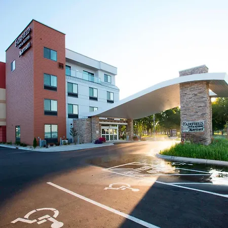 Fairfield Inn & Suites By Marriott Detroit Lakes-3
