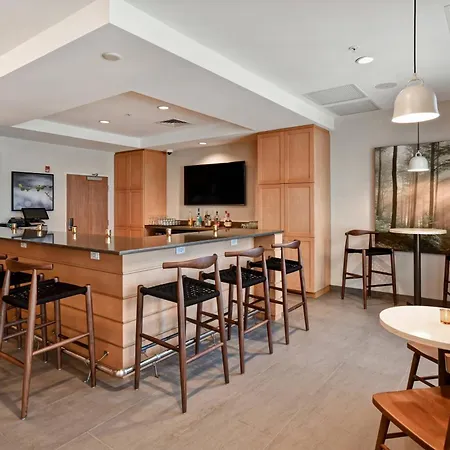Fairfield Inn & Suites By Marriott Plymouth-3