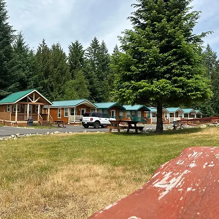 Packwood Lodge & Cabins-3