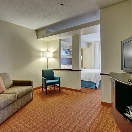Fairfield Inn And Suites By Marriott Potomac Mills Woodbridge-3