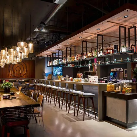 Moxy Seattle Downtown-2