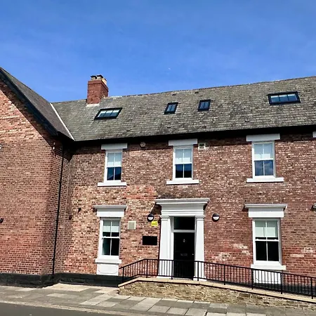 Wellington House-2