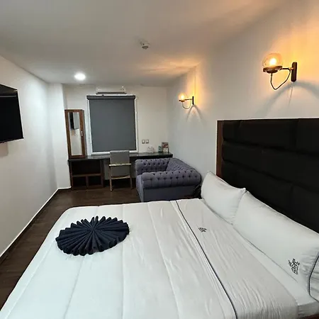 Hotel ANB Aeropuerto Guadalajara-3