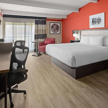 Ramada By Wyndham Parsippany-2