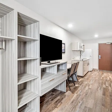 Woodspring Suites Fort Myers - Cape Coral-3