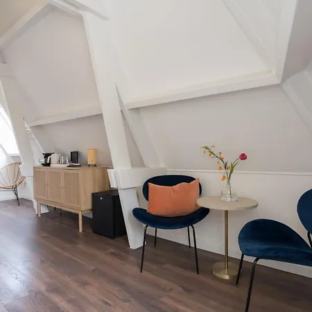 Six Boutique Hotel-3