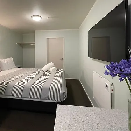 Adelaide Motel-2