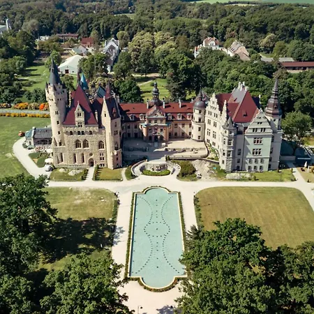 Moszna Zamek-3