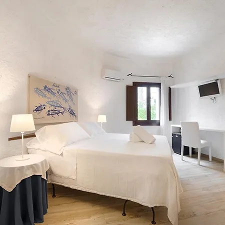 Hotel Villa Mediterranea-3