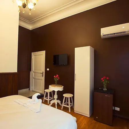 Tahrir Plaza Suites - Museum View-2