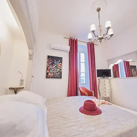 Le Magnolia-2