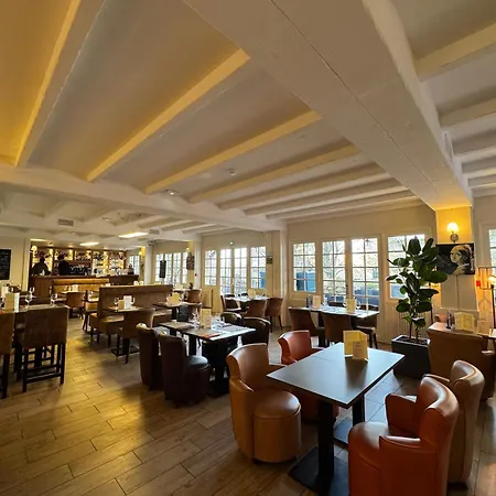 Best Western Blanche de Castille Dourdan-2