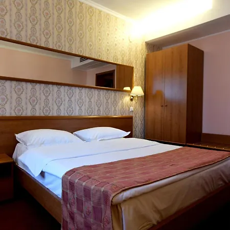Hotel Brasov-2