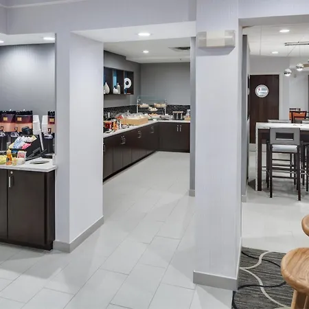 Springhill Suites Milford-3