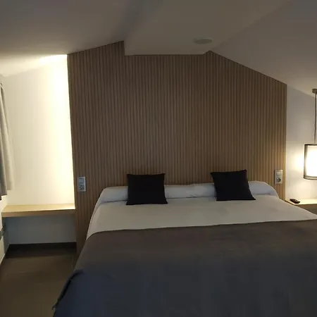 Hotel Olot Centre-2
