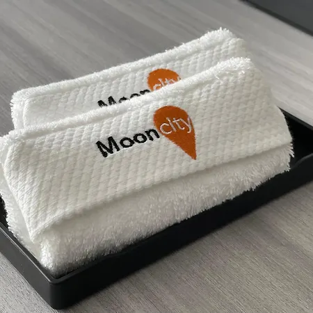 Mooncity Hotel & Boardinghouse-3