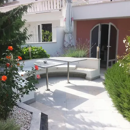 Villa Bavaria Trogir-2