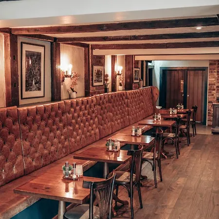 The Thatch Inn-2