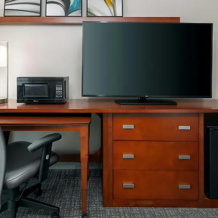 Courtyard By Marriott Asheville-2