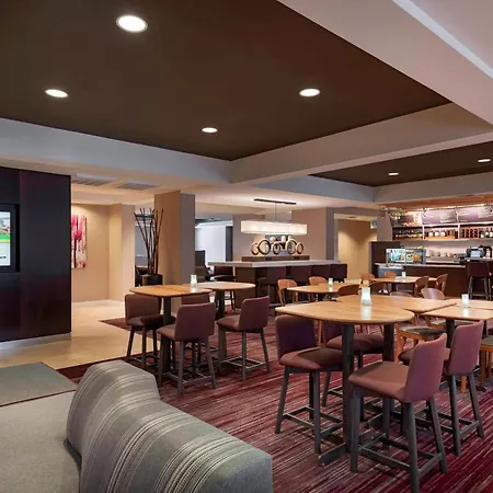 Courtyard By Marriott Asheville-3