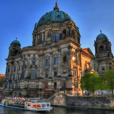 Holiday Inn - The Niu, Hide Berlin Friedrichshain By Ihg-2