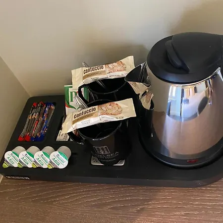 Chelsea Guest House-3