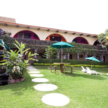 Hotel&Motel Hacienda Jiutepec-2