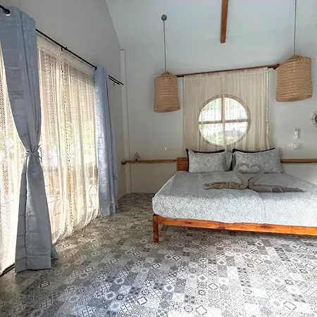 Secret Beach Bungalows-3