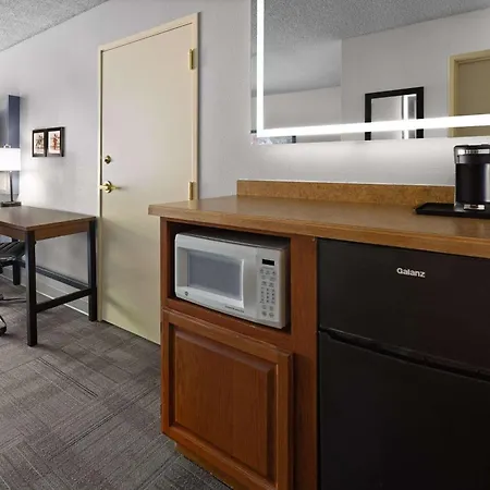 Americinn By Wyndham Iron Mountain-3