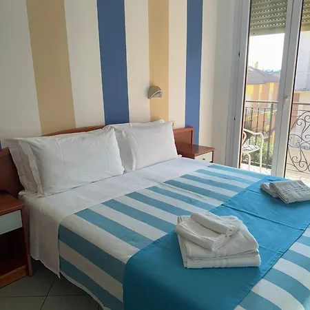 Hotel Villa Caterina-3