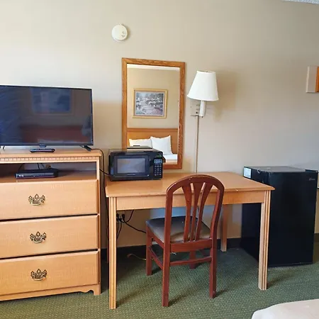 Executive Inn-3