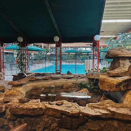 Clarion Inn-2