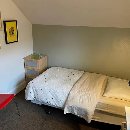 Portland International Guesthouse-2