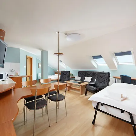 Hotel Nikolas-2
