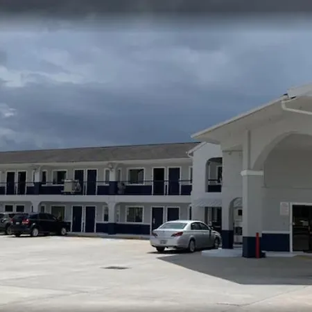 Moonlight Inn & Suites-3