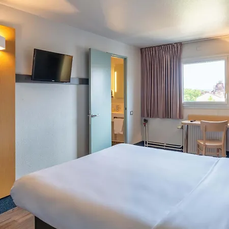 B&B Hotel Lyon Centre Monplaisir-2