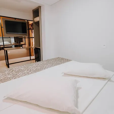 Arca'S Executive Hotel-2