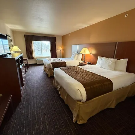 Richland Inn And Suites-2