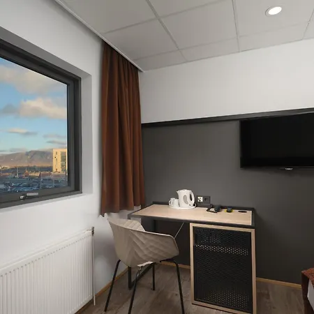 Hotel Cabin-2