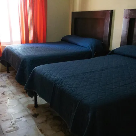 OYO Hotel Colón, Plaza Bicentenario, Zacatecas Centro-3