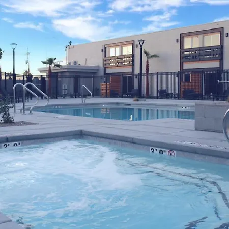 Bent Inn - Lgbtq Hotel-3