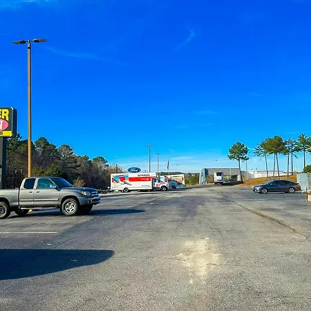 Super Inn & Suites By Oyo Milledgeville-2