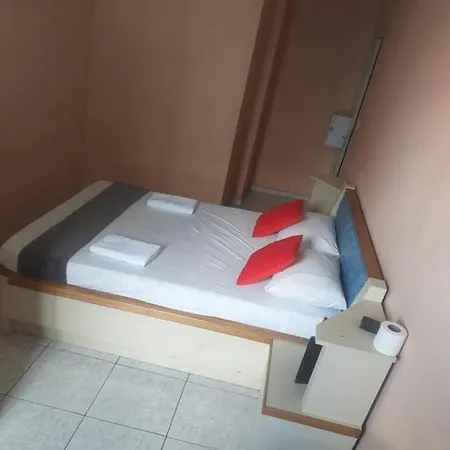Oyo Hotel Macedo-2