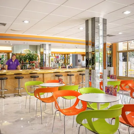 Hotel Servigroup Orange-3